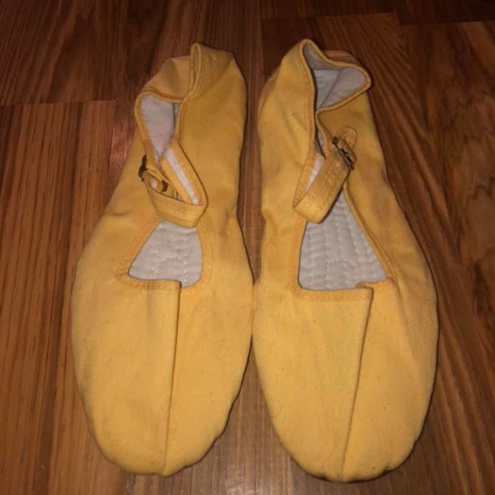 Urban Outfitters Mary Janes